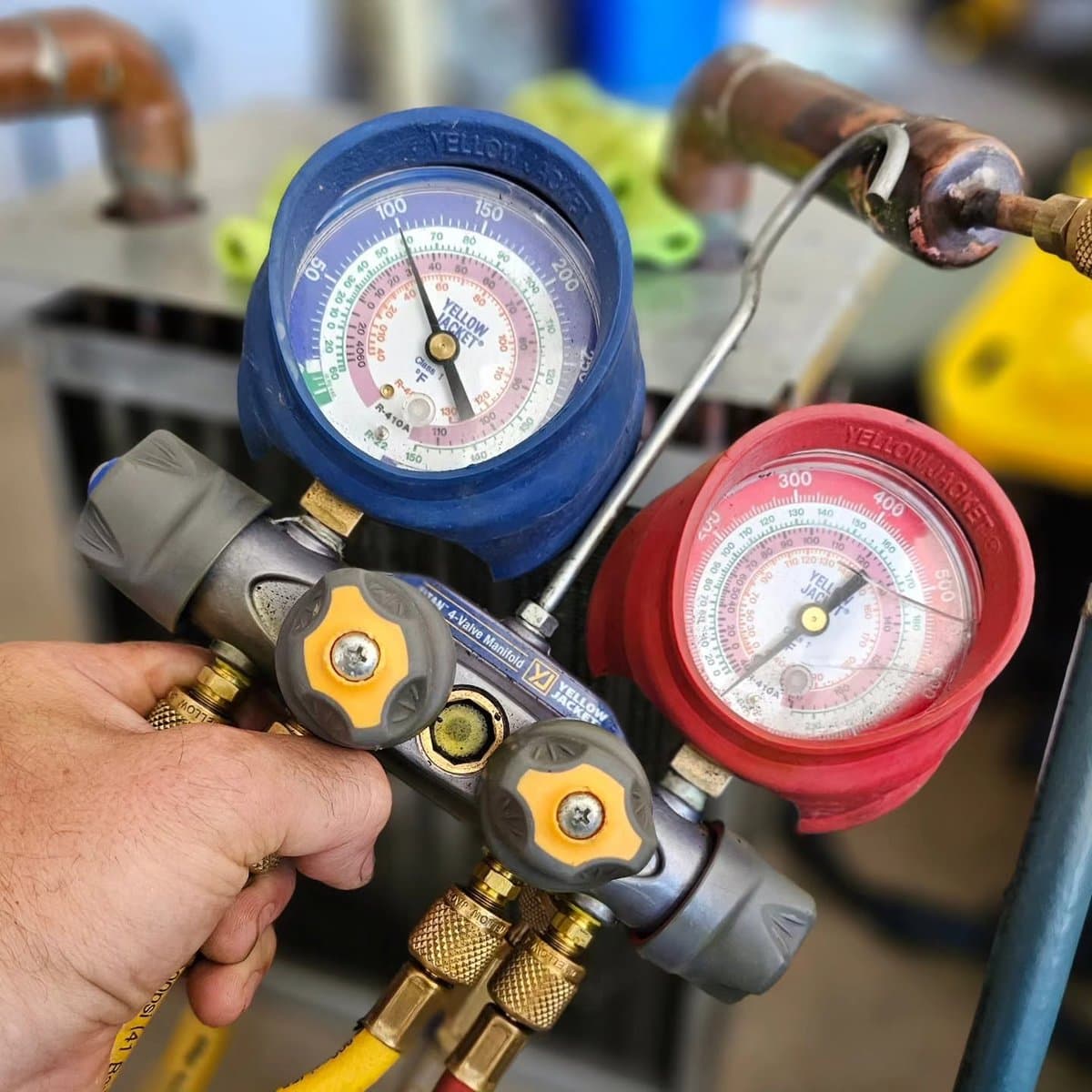 Refrigerant service